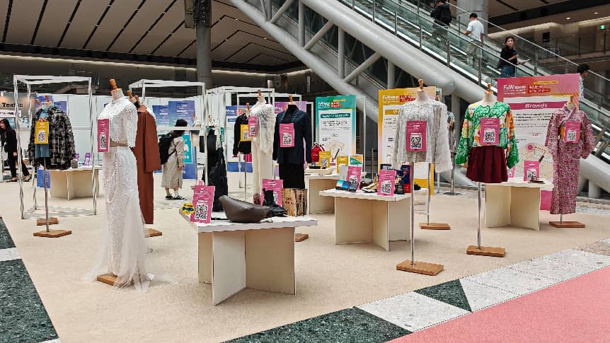 Public fashion display area in a shared hall at FaW TOKYO 2026